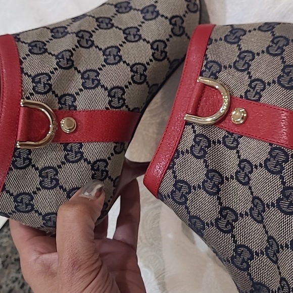 GUCCI~VERY RARE~GG MONOGRAM D RING ZIPPERED STILETTO POINTED TOE RED LEATHER - Picture 7 of 17